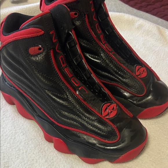 Jordan Black and Red Athletic Sneakers - Picture 2 of 11